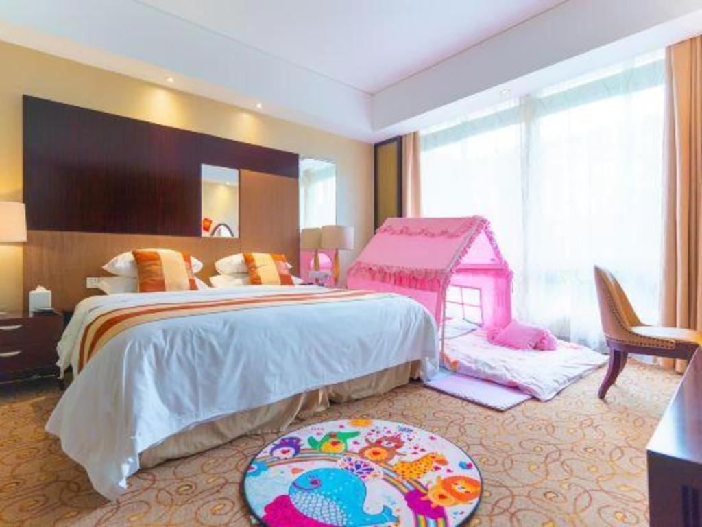 New Century Grand Hotel Xuzhou Exterior photo