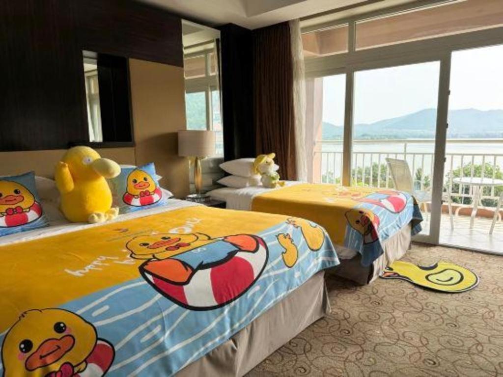 New Century Grand Hotel Xuzhou Exterior photo